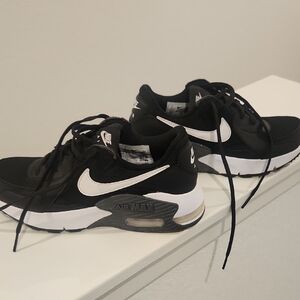 Nike Black and White Air Max Shoes